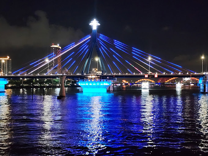 Ảnh cầu quay sông hàn